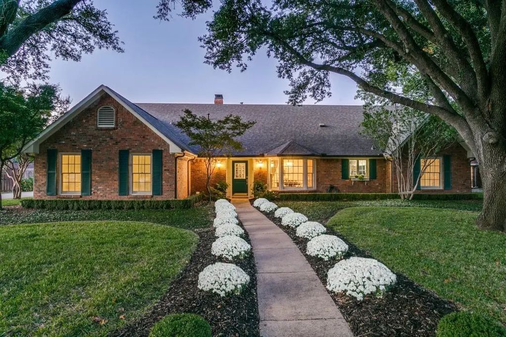 444 Greenridge Drive, Coppell