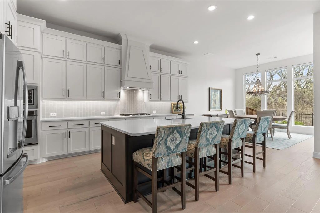 400 Fema Valle Drive, McKinney