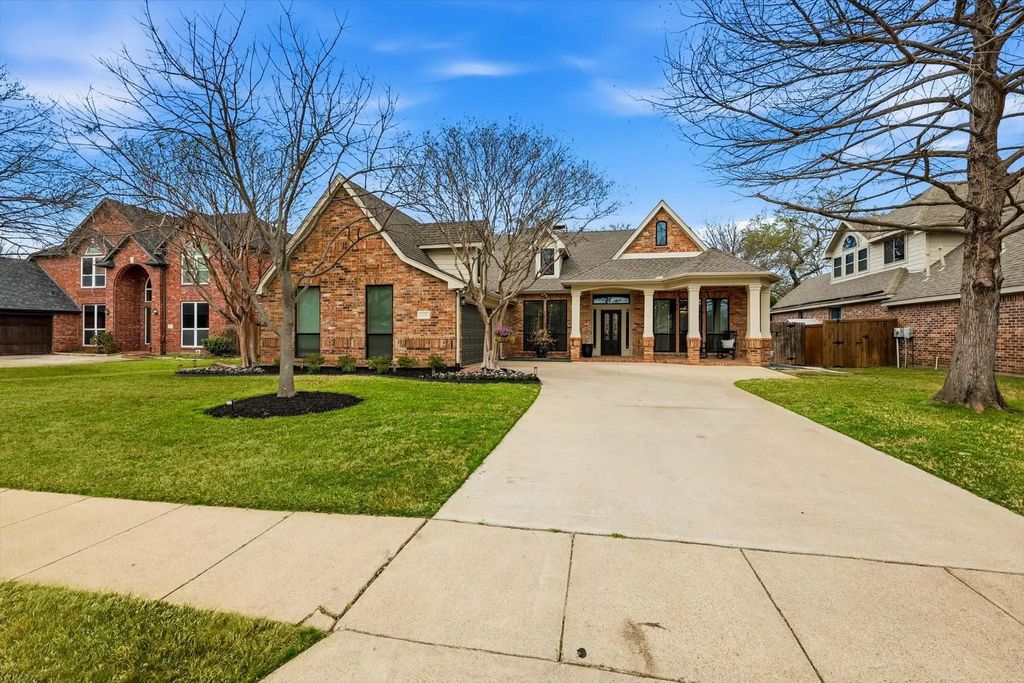3212 Preakness Drive, Flower Mound