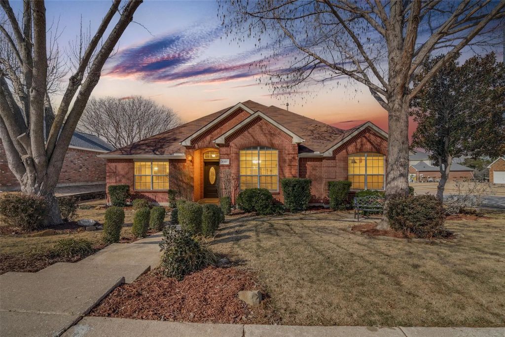 5501 Somerset Drive, Rowlett