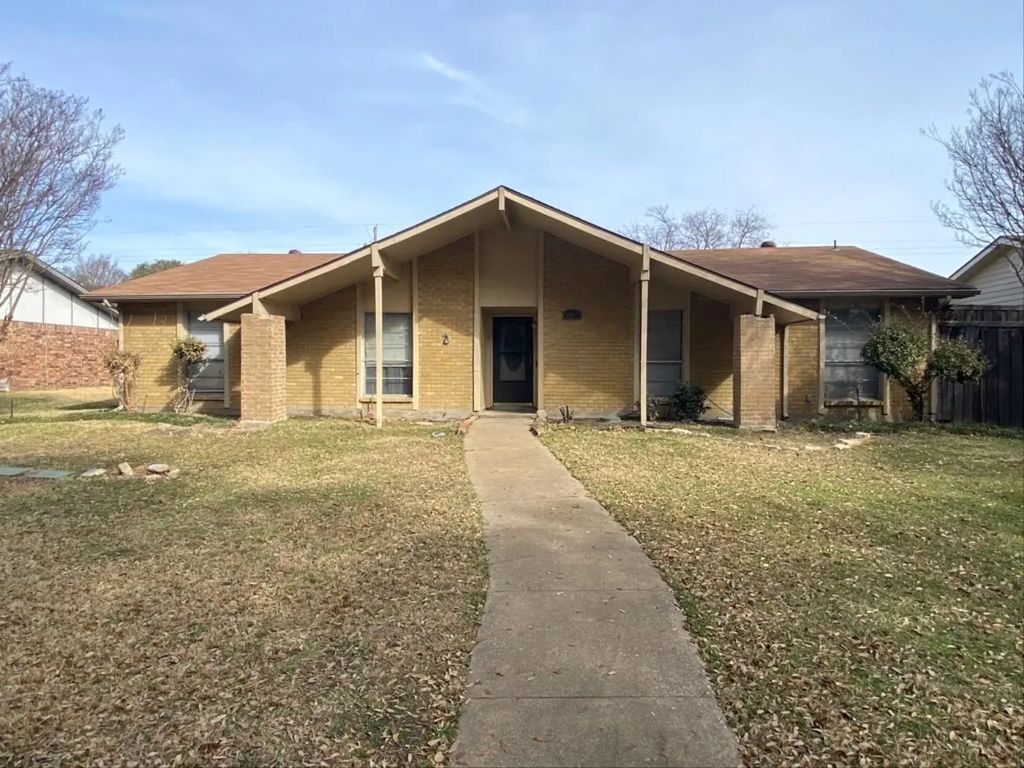 1201 Mossvine Drive, Plano