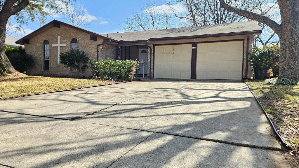 610 Greencove Drive, Garland
