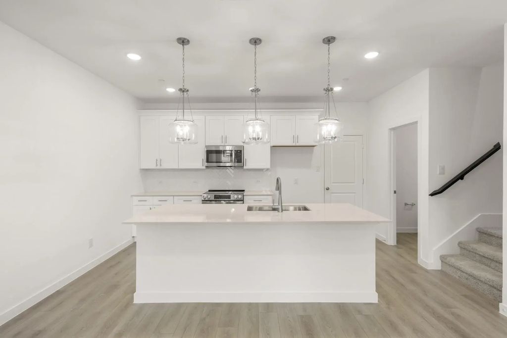 7621 Dakota Drive, Watauga
