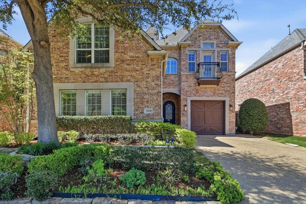 2909 White Dove Drive, Plano
