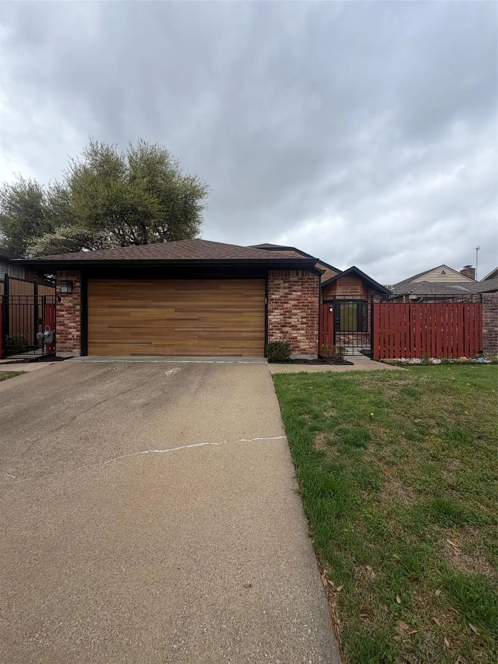 9615 Park Highlands Drive, Dallas