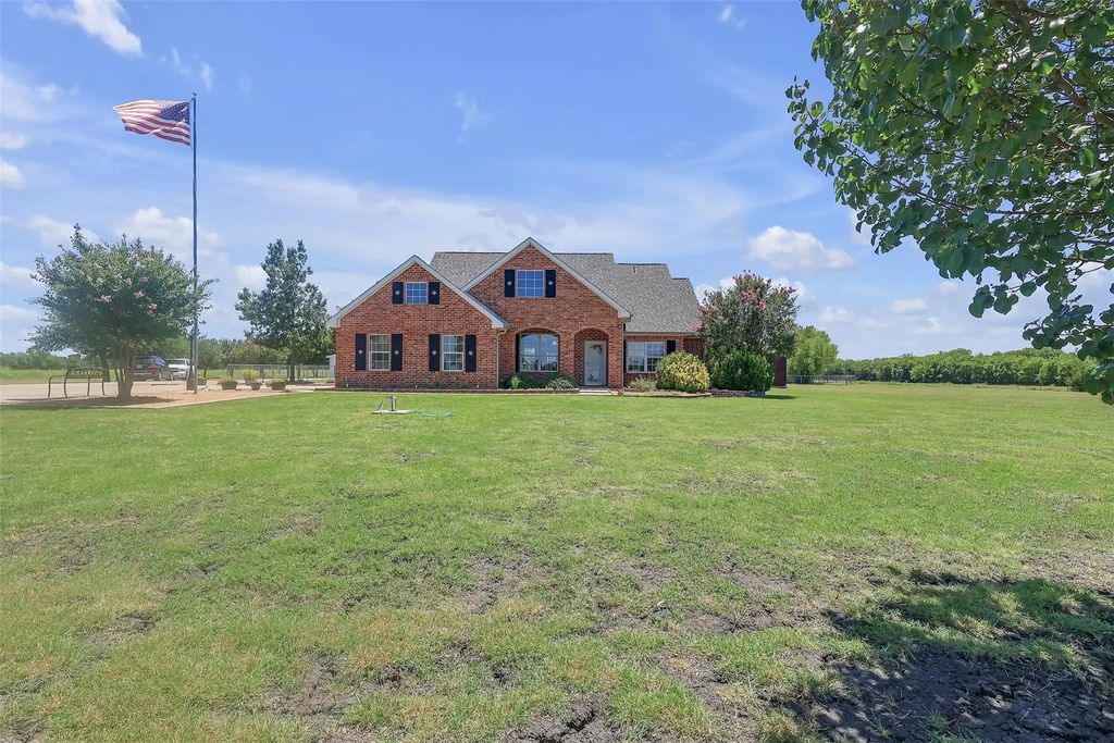 3415 Fm 3211, Caddo Mills
