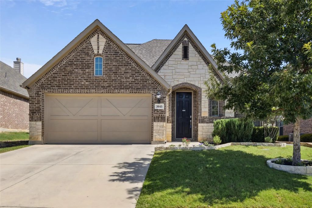 3045 Veranda Vista Drive, Fort Worth