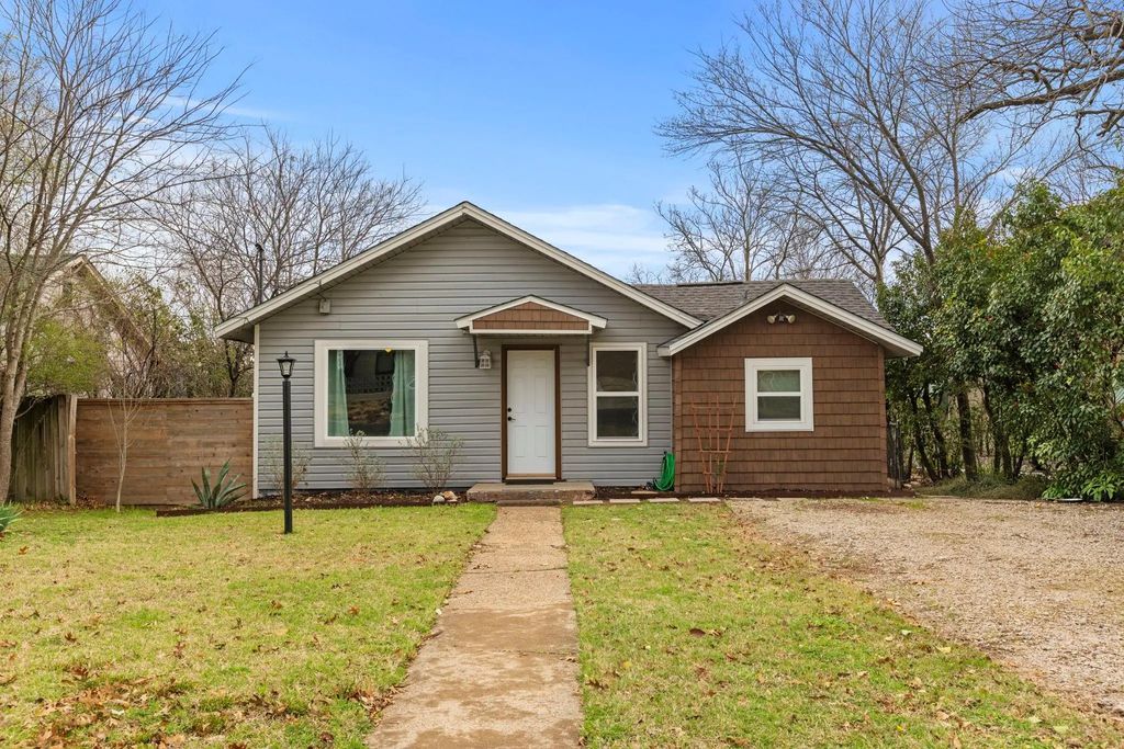 8910 San Leandro Drive, Dallas