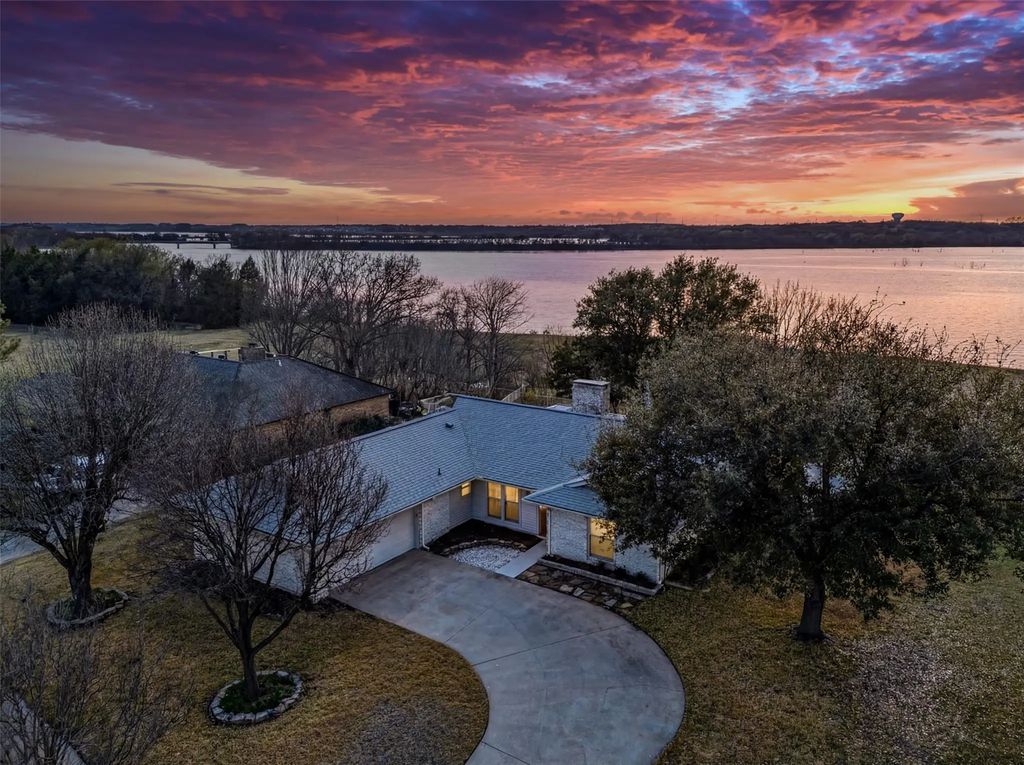 4129 Stone Meadow Circle, Rowlett