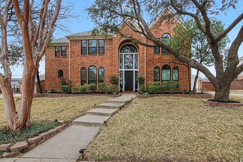 204 Bob O Link Drive, Southlake