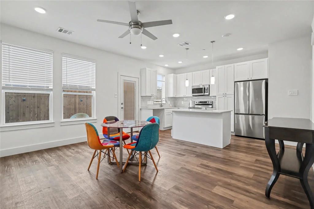 2116 Shea Road 103, Dallas