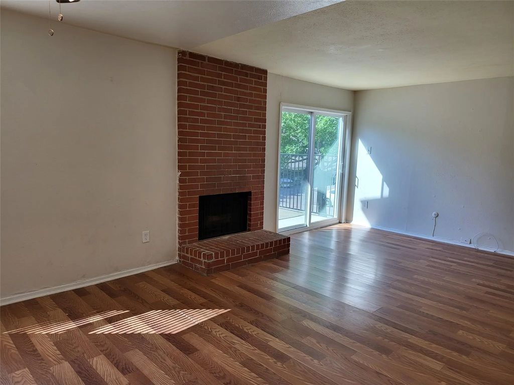 6900 Skillman Street 111, Dallas