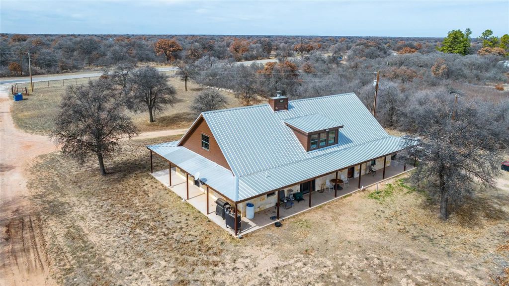 8114 Fm 3326, Hawley