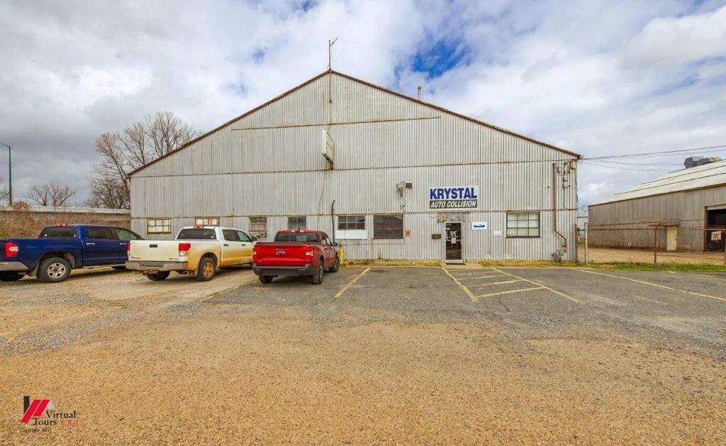 2117 California, Bossier City