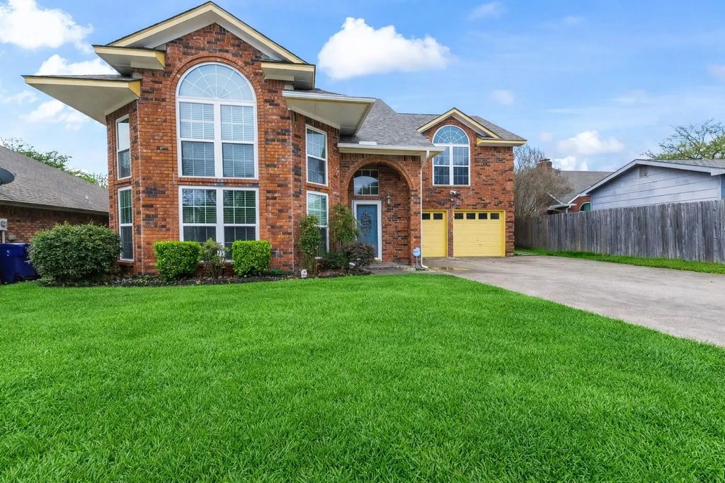 4914 Creekridge Lane, Garland