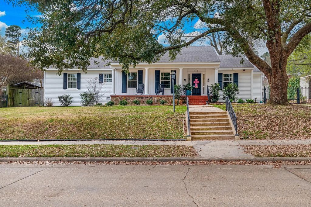 611 Monrovia Street, Shreveport