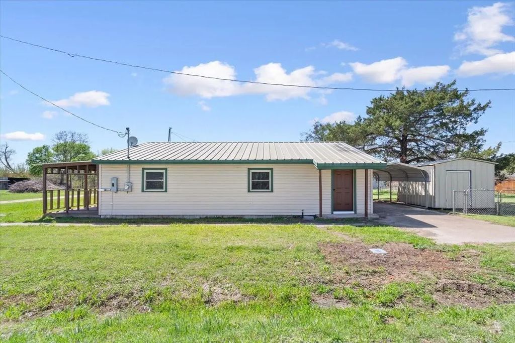 183 3rd Street, Elm Mott