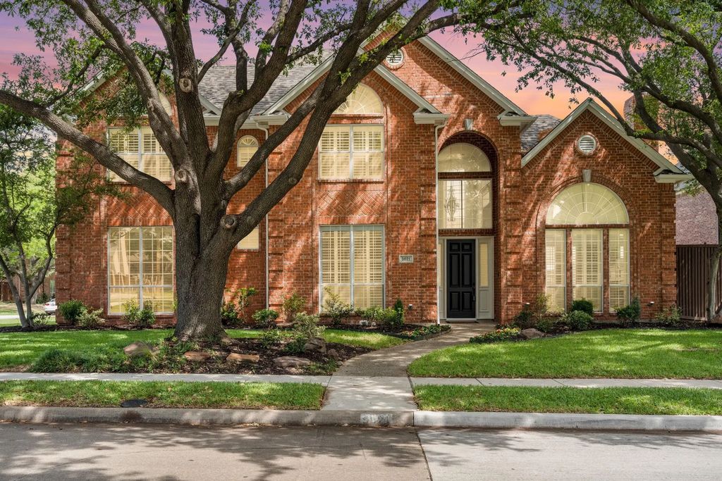 5621 Lindsey Drive, Plano