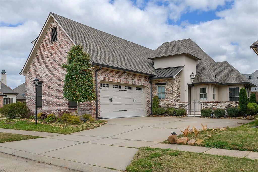 825 Galvez Avenue, Shreveport