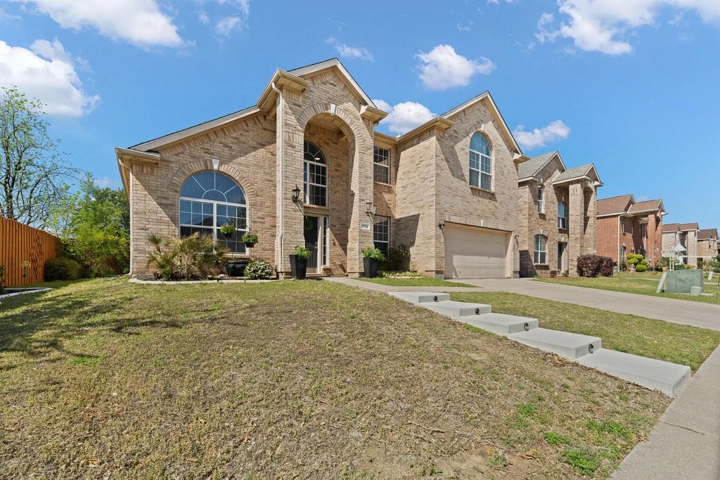 7722 Labrador Drive, Arlington