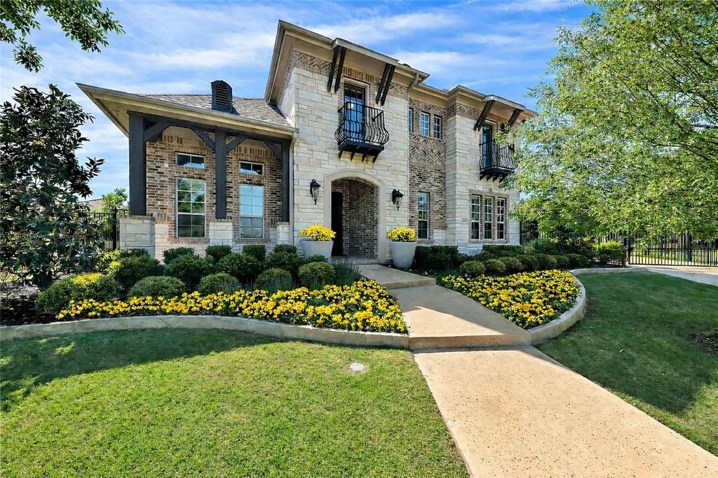 1020 Whittington Place, Southlake