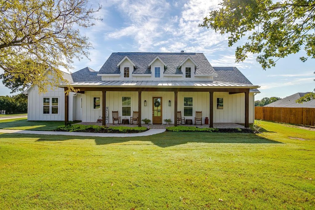 629 County Road 3250, Decatur
