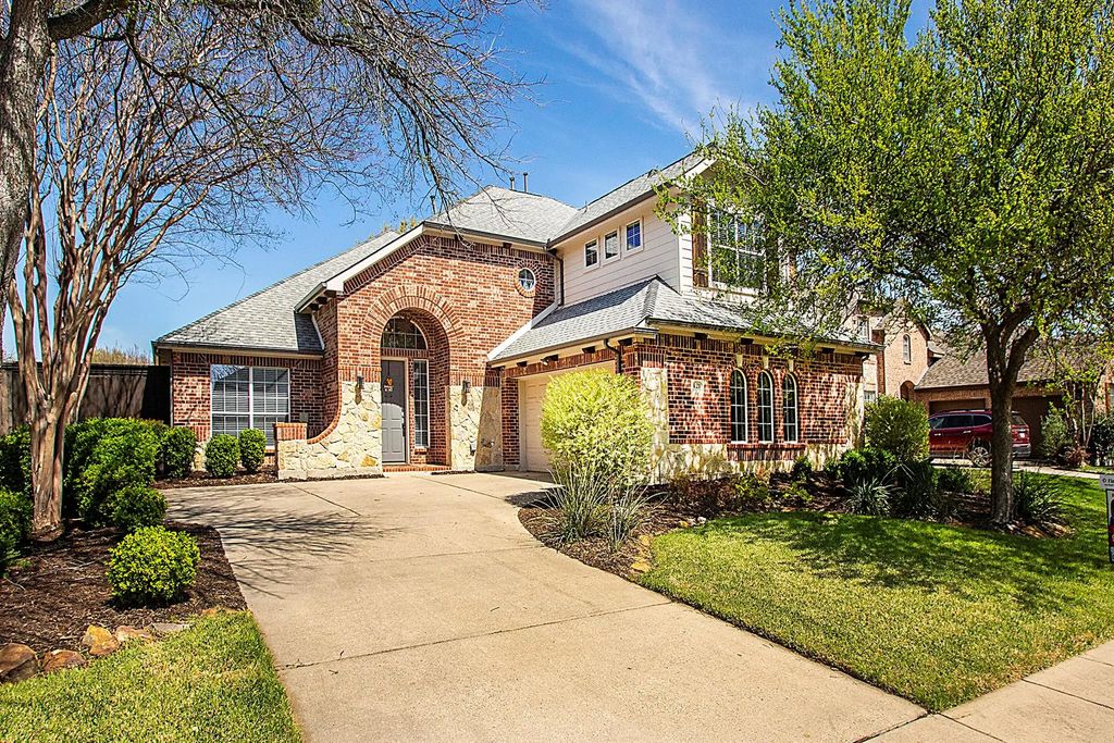 421 Long Cove Court, Allen