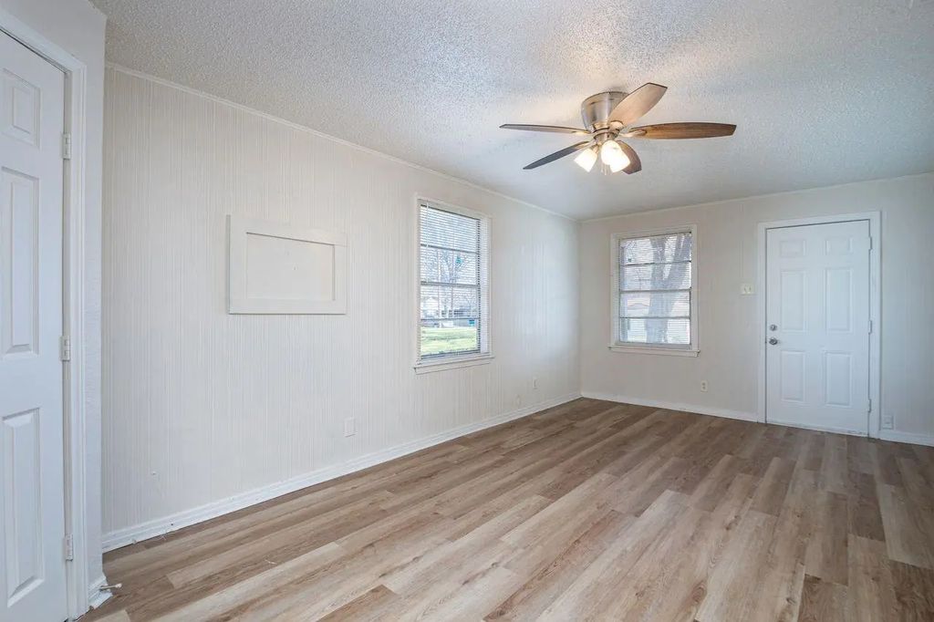 4417 Utah Avenue, Dallas