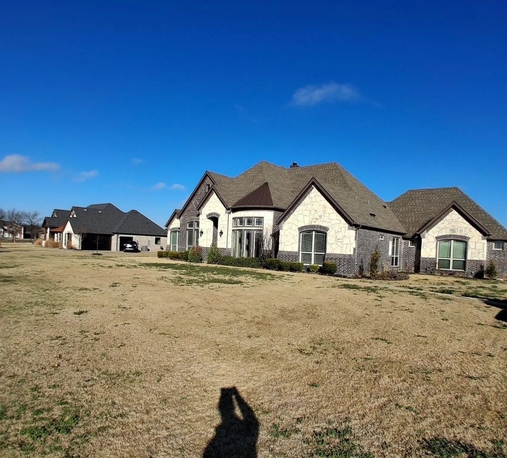 1520 Wheelers Way, Rockwall