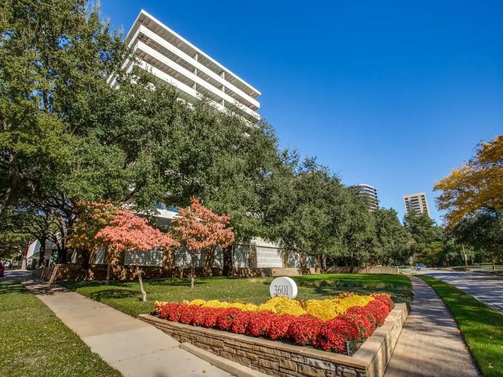 3601 Turtle Creek Boulevard 404, Dallas