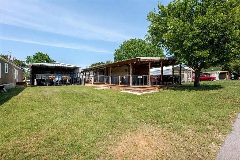 2334 Sanbar Road 71, Possum Kingdom Lake