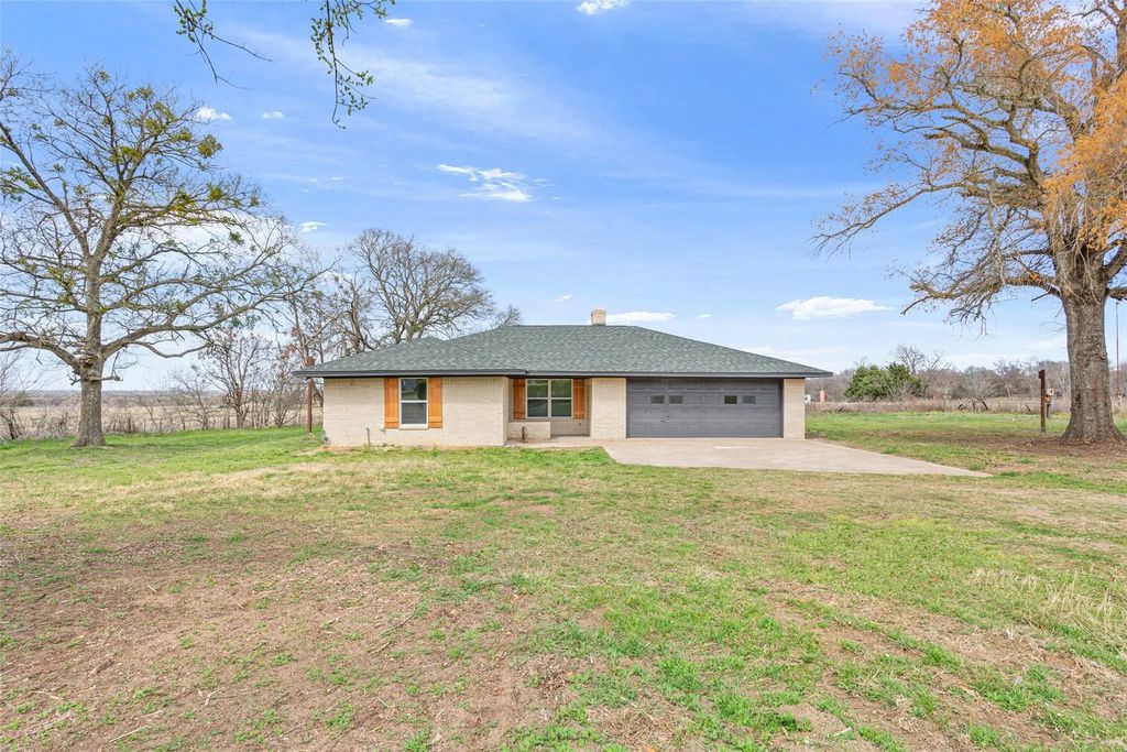 310 Lcr 470, Mexia