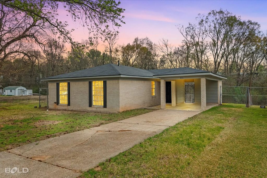 2638 Kemp Lane, Shreveport
