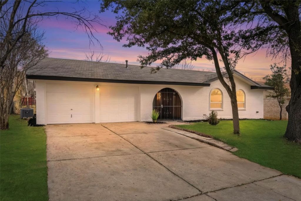 3405 Woodbridge Drive, Forest Hill