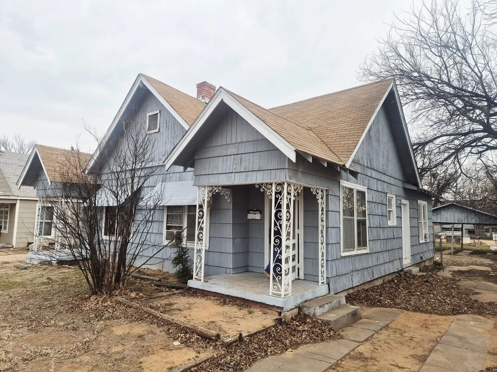 1913 Tilden Street, Wichita Falls