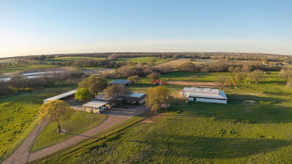 304 Scarlett Road, Weatherford