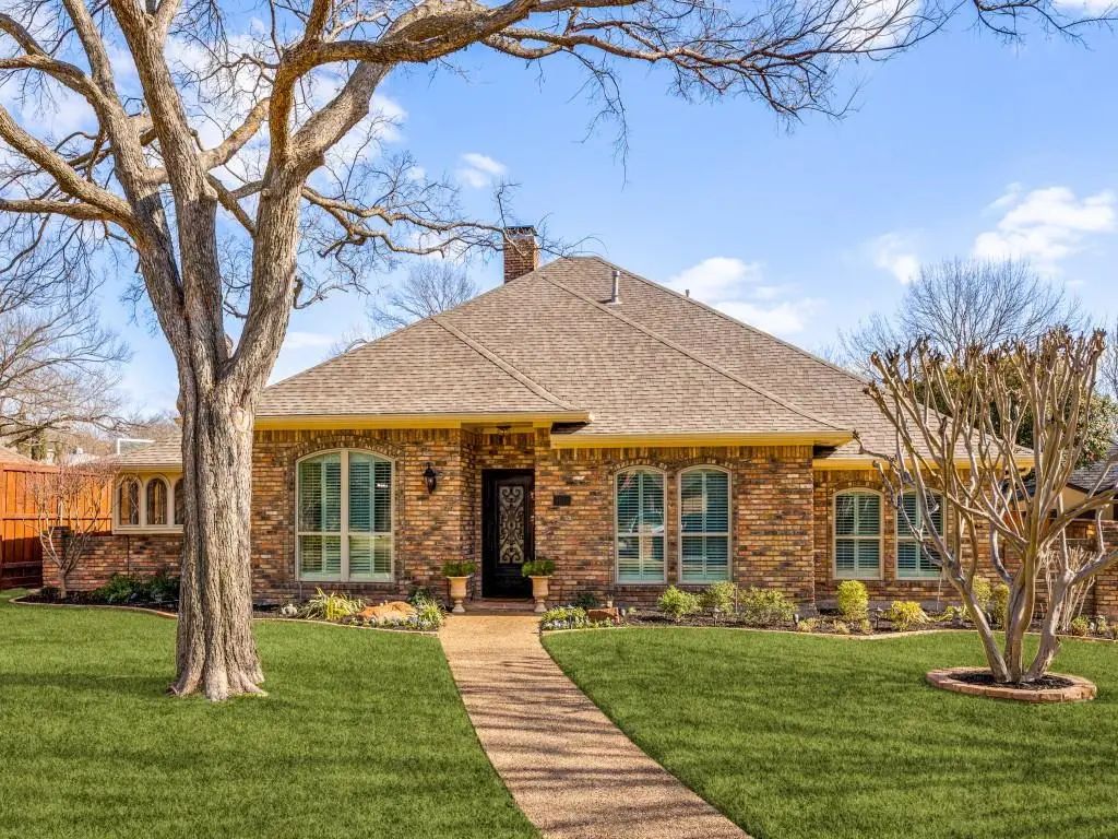 9614 Windy Crest Court, Dallas