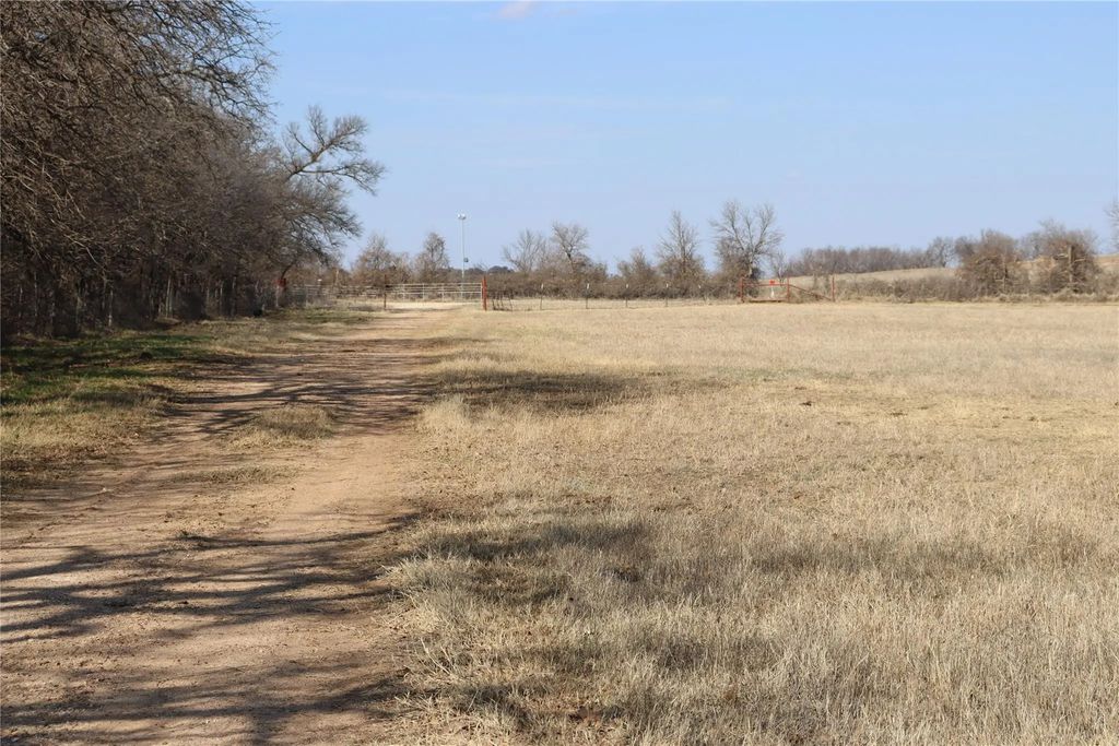 Tbh Cr 415, Comanche