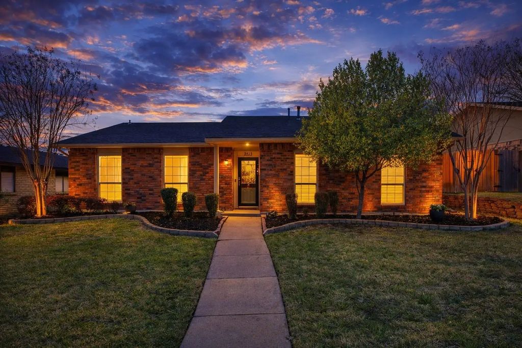 3513 Clover Meadow Drive, Garland