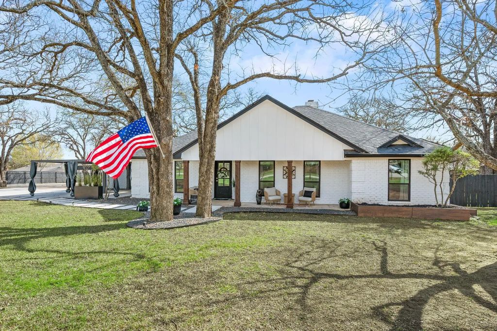 1524 Florence Place Court, Keller