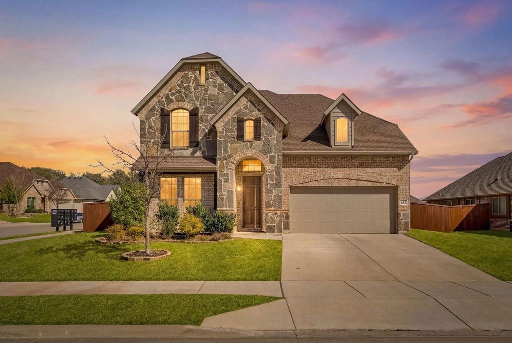 632 Leadtree Trail, Fort Worth