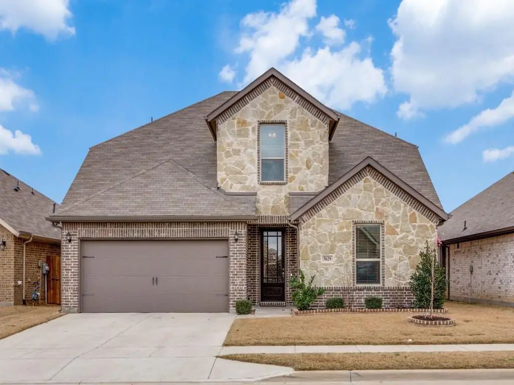 5629 Surry Mountain Trail, Fort Worth