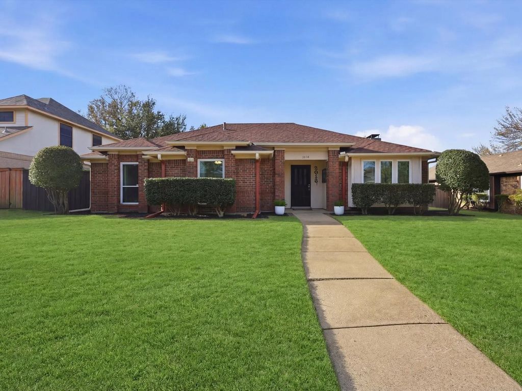 2018 Robin Hill Lane, Carrollton