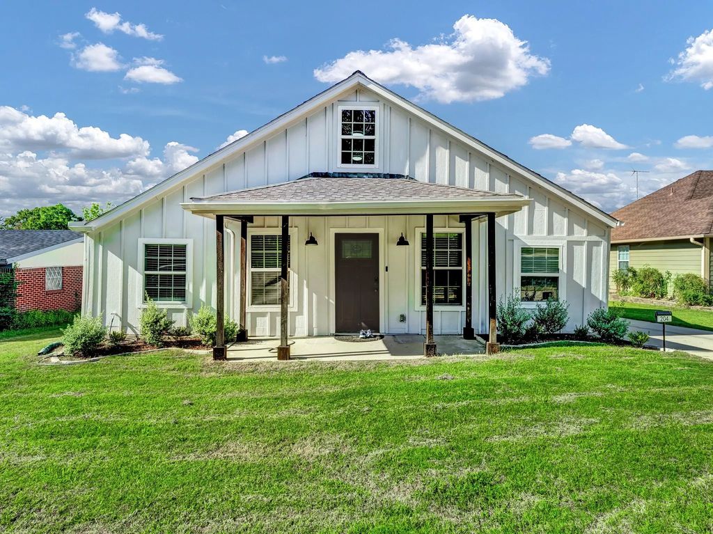 204 Kenny Drive, West Tawakoni