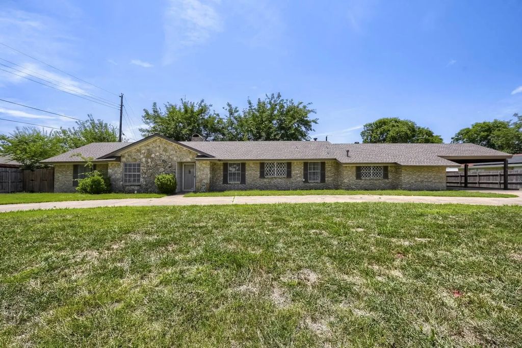 419 Allen Drive, Justin