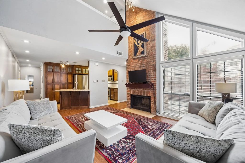 18240 Midway Road 202, Dallas