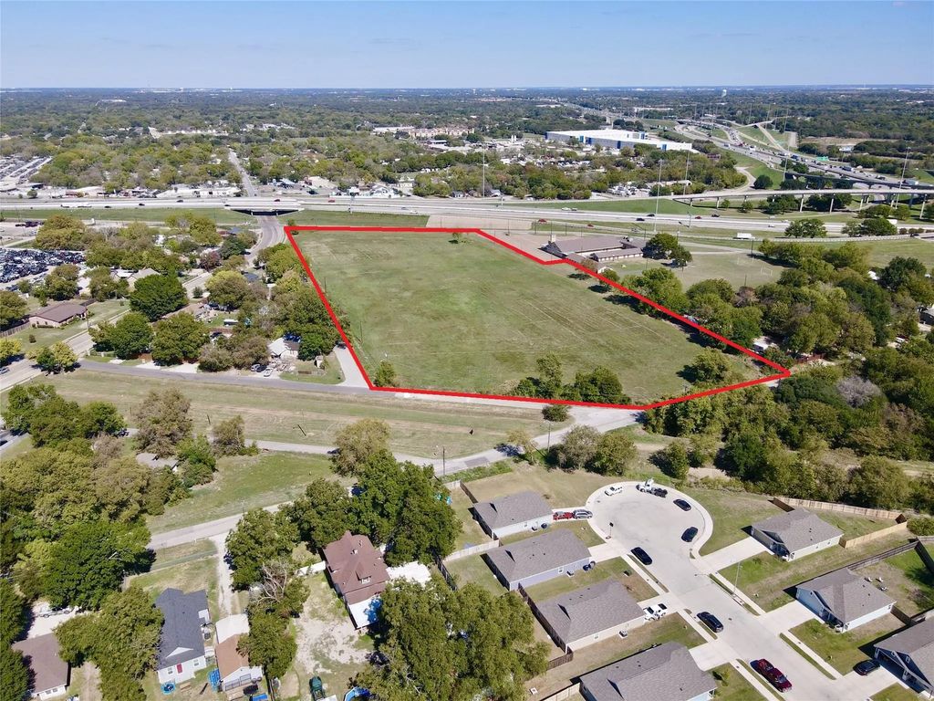 10600 C F Hawn Freeway, Dallas