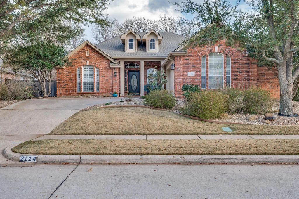 2114 Oakcrest Court, Corinth