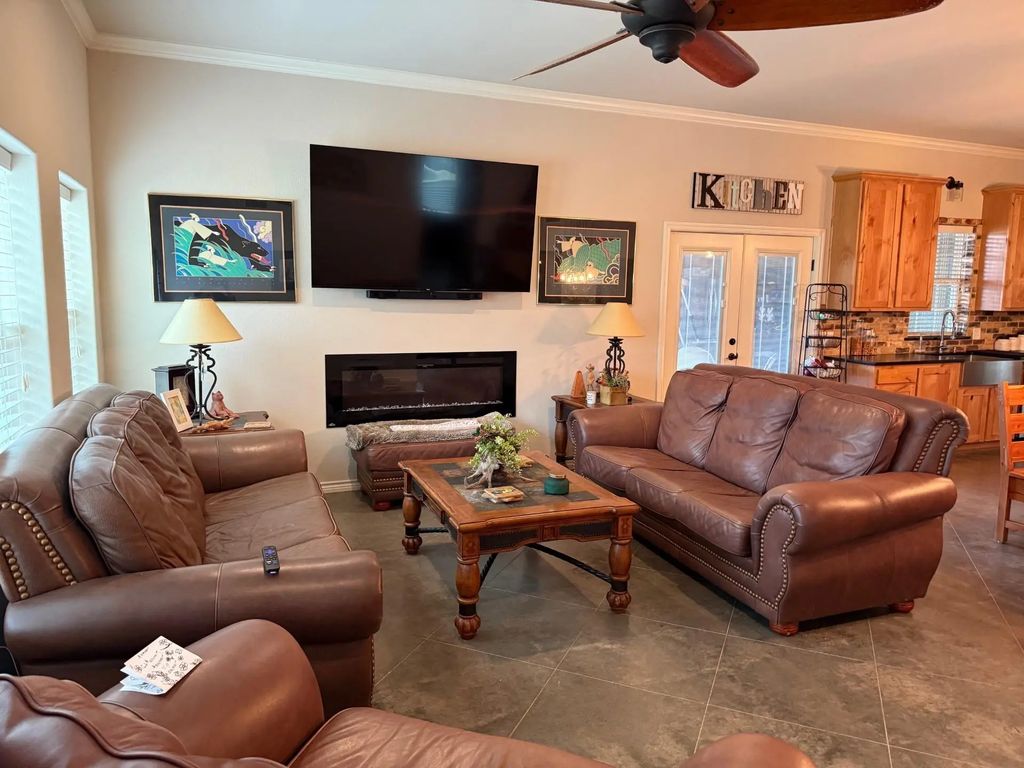 15542 Gholson Road, Waco