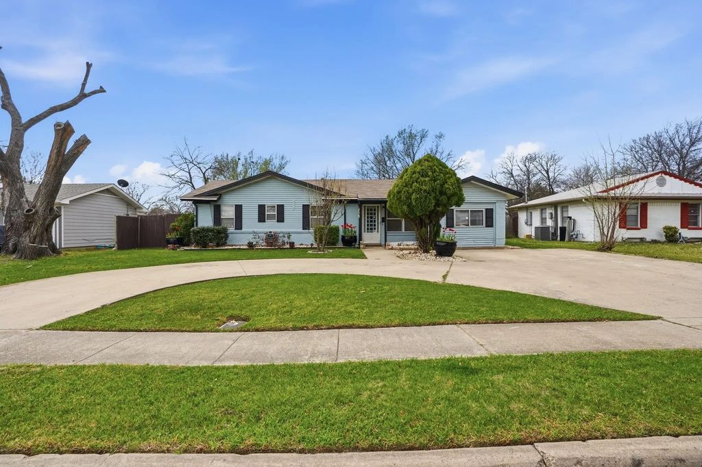 2546 W Rochelle Road, Irving